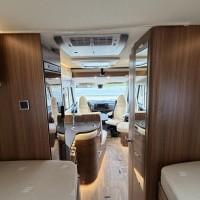 Hymer B600 MC Enkele Bedden Hefbed 2X Airco Zonnepanelen Lithium Omvormer Foto #19