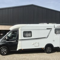 LMC campers Breezer V646G uit 2015 Foto #1