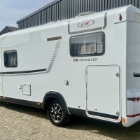 LMC campers Breezer V646G uit 2015 Foto #2