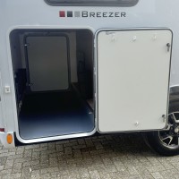 LMC campers Breezer V646G uit 2015 Foto #6