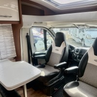 LMC campers Breezer V646G uit 2015 Foto #14