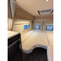 Hymer Yellowstone Cross-Over 180PK 9T-Automaat Enkele Bedden Zonnepanelen Foto #2