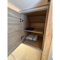 Hymer Yellowstone Cross-Over 180PK 9T-Automaat Enkele Bedden Zonnepanelen Foto #16