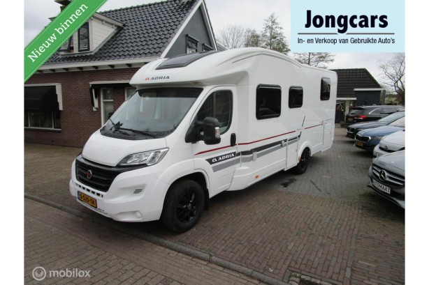 Tweedehands Adria campers camper kopen