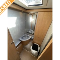 Bürstner Delfin 695 T uit 2007 Foto #10