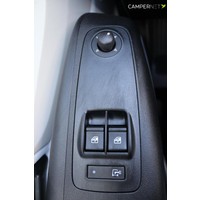 LMC Innovan 640 140pk Automaat | Lengtebedden | Luifel | Panoramadak | Inlegramen | Cruise Control | Nieuw uit voorraad leverbaar | Foto #19
