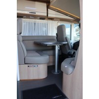 Carthago C-Tourer I 150 QB 170pk Automaat | Zo goed als nieuw | Queensbed | Gescheiden douche | Dubbele bodem | Hefbed | Luxe | LED koplampen | Foto #4