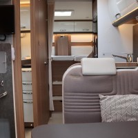 Bürstner Lyseo Harmony Line 140pk Automaat | Lengtebedden | Oven | Luchtvering | Luifel | Grote garage | Zonnepaneel | Construct slot | Trekhaak | Foto #9