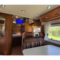 Mc louis MC4-60 Fiat Ducato 131PK Hefbed 4Persoons Tv+Schotel Luifel Zonnepaneel Bearlock HeoSafe Ringverwarming XL Garage Fietsendrager Lift 95000KM Foto #49