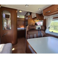 Mc louis MC4-60 Fiat Ducato 131PK Hefbed 4Persoons Tv+Schotel Luifel Zonnepaneel Bearlock HeoSafe Ringverwarming XL Garage Fietsendrager Lift 95000KM Foto #14