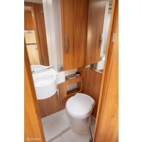 Hymer B 614 CL | Integraal | Zonnepanelen | Omvormer Foto #4