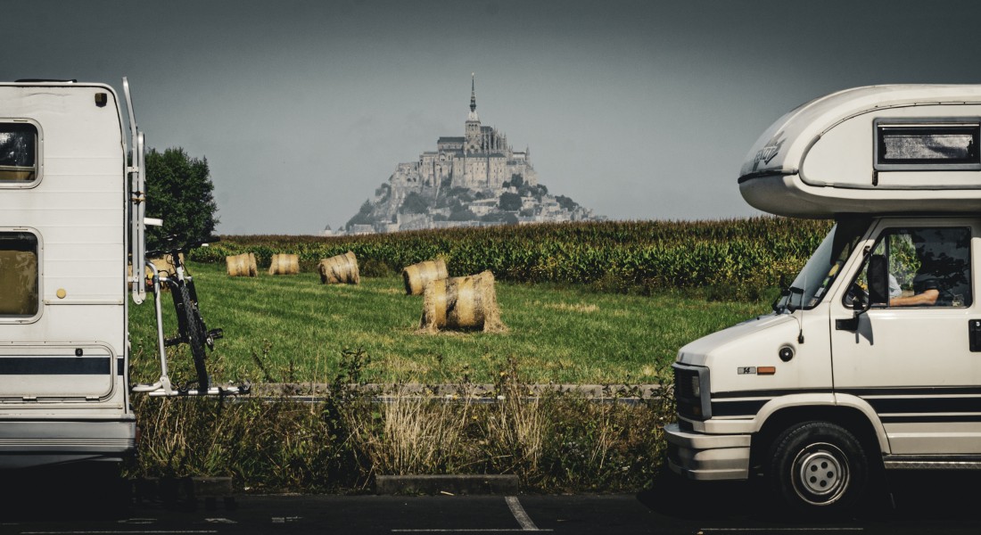 Camperseizoen in aantocht? Met geluidsisolatie maak je jouw camper echt klaar voor vertrek