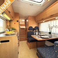 Hymer Swing 644 uit 2002 Foto #16