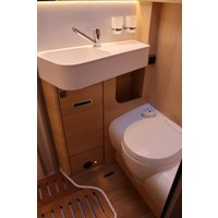 Hymer BMC-T 600 Whiteline 170pk Automaat | Lengtebedden | Lithium | Omvormer | SLC chassis | Bearlock | Trekhaak | Luifel | Foto #1