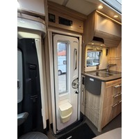 Hymer Grand Canyon 4X4 V6 190PK RSX Palmowski NR001 Lithium Zonnepanelen Foto #25