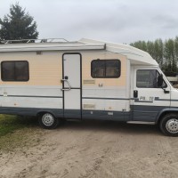 Peugeot campers PILOTE R640 uit 1990 Foto #2