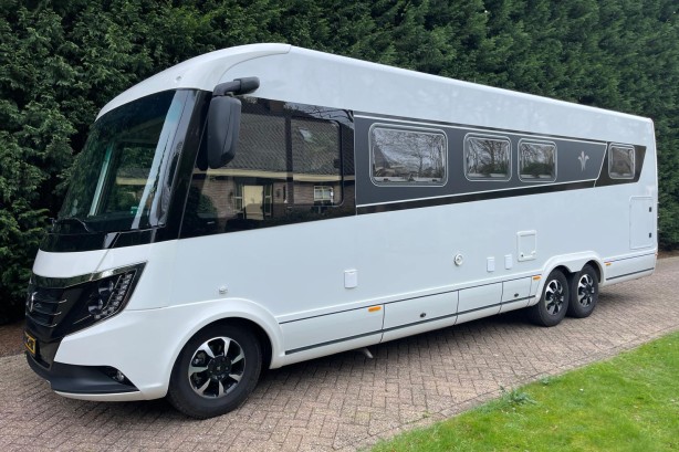 Tweedehands Niesmann+Bischoff campers camper kopen