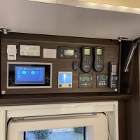 Concorde campers ** NIEUWSTAAT ** MORELO 98 MB EMPIRE LINER 2021 ** Mercedes 340 PK 35.000 KM. ** uit 2021 Foto #3