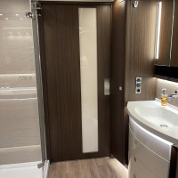 Concorde campers ** NIEUWSTAAT ** MORELO 98 MB EMPIRE LINER 2021 ** Mercedes 340 PK 35.000 KM. ** uit 2021 Foto #9