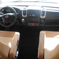 Carthago C-TOURER Camper, Queensbed, 4 personen, compleet! Foto #7