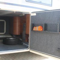 Carthago C-TOURER Camper, Queensbed, 4 personen, compleet! Foto #25