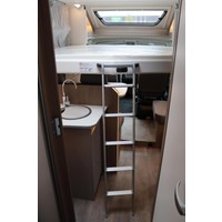 Carado T447 140pk Automaat | Lengtebedden | Nieuw uit voorraad leverbaar | Hefbed | Gescheiden douche | Luifel | Pro + pakket | Foto #5