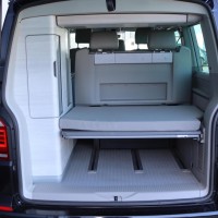 Volkswagen California T6 2.0 TDI 204pk DSG Automaat | Luifel | Bearlock | 5e zitplaats | Fietsendrager | Hefdak | Stoelverwarming | Trekhaak | Foto #38