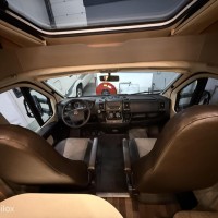 KNAUS 650 MF | Half Intergraal | Frans Bed | Zonnepanelen Foto #2