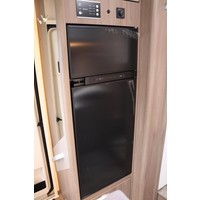 Carado T447 140pk Automaat | Lengtebedden | Nieuw uit voorraad leverbaar | Hefbed | Gescheiden douche | Luifel | Pro + pakket | Foto #15