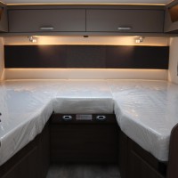 Carado T447 140pk Automaat | Lengtebedden | Nieuw uit voorraad leverbaar | Hefbed | Gescheiden douche | Luifel | Pro + pakket | Foto #18