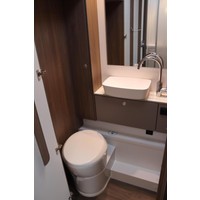 Carado T447 140pk Automaat | Lengtebedden | Nieuw uit voorraad leverbaar | Hefbed | Gescheiden douche | Luifel | Pro + pakket | Foto #23