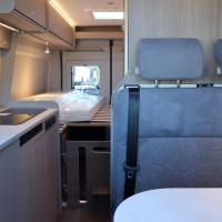 Carado CV 640 140pk Automaat | Pro+ Pakket | Lengtebedden | Dieselverwarming | Adaptive cruise control | Luifel | LED koplampen | Nieuw uit voorraad leverbaar | Foto #29