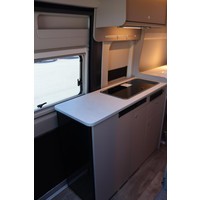 Carado CV 640 140pk Automaat | Pro+ Pakket | Lengtebedden | Dieselverwarming | Adaptive cruise control | Luifel | LED koplampen | Nieuw uit voorraad leverbaar | Foto #30