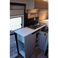 Carado CV 640 140pk Automaat | Pro+ Pakket | Lengtebedden | Dieselverwarming | Adaptive cruise control | Luifel | LED koplampen | Nieuw uit voorraad leverbaar | Foto #31