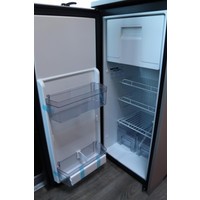 Carado CV 640 140pk Automaat | Pro+ Pakket | Lengtebedden | Dieselverwarming | Adaptive cruise control | Luifel | LED koplampen | Nieuw uit voorraad leverbaar | Foto #32