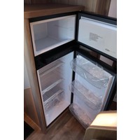 Carado T447 Edition 26 165pk Automaat | Lengtebedden | Luifel | Hefbed | Gescheiden douche | Fietsendrager | 12'' Ford multimediasysteem | Parkeersensoren | Foto #22