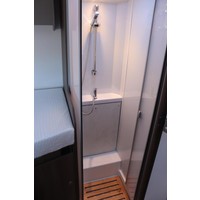 Carado T447 Edition 26 165pk Automaat | Lengtebedden | Luifel | Hefbed | Gescheiden douche | Fietsendrager | 12'' Ford multimediasysteem | Parkeersensoren | Foto #27