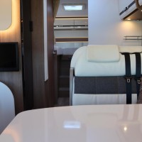 Dethleffs TREND T 7057 130pk Automaat | Lengtebedden | Omvormer | Elektrisch Hefbed | Gescheiden douche | Bearlock | Zonnepaneel | Luifel | Foto #31