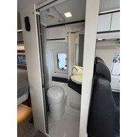 Adria Twin Supreme 640 SGX Zonnepanelen Victron 480AH Lithium Foto #23