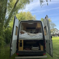 Volkswagen campers CRAFTER 35 L2 H2 2.5 TDI 80 KW uit 2008 Foto #2