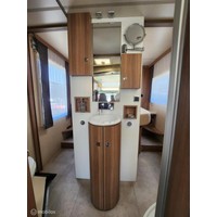 Chausson TITANIUM 728EB/5 PERSOONS/2x AIRCO/QUEENSBED/HEFBED Foto #18