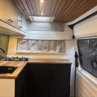 Mercedes campers Sprinter (L2H2) uit 2016 Foto #15