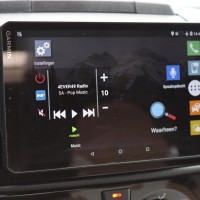 Lmc Cruiser V646 140pk Automaat | HEO safe sloten | Thule luifel | Trekhaak | Lengtebedden | Bearlock | Panoramadak | Compact model | Grote garage | Foto #24
