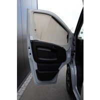 Lmc Cruiser V646 140pk Automaat | HEO safe sloten | Thule luifel | Trekhaak | Lengtebedden | Bearlock | Panoramadak | Compact model | Grote garage | Foto #30