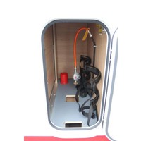 Lmc Cruiser V646 140pk Automaat | HEO safe sloten | Thule luifel | Trekhaak | Lengtebedden | Bearlock | Panoramadak | Compact model | Grote garage | Foto #35