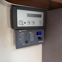 Hobby Premium T65 GE Enkele Bedden Lithium Zonnepanelen Omvormer Foto #30