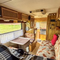 Toyota buscampers HL-LUX K6 KAMPEERAUTO uit 1988 Foto #3