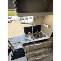 Adria 640 SLB Twin Plus 9T-Automaat 160PK Enkele Bedden Zonnepaneel Foto #17