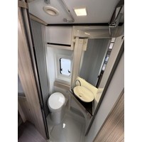 Adria 640 SLB Twin Plus 9T-Automaat 160PK Enkele Bedden Zonnepaneel Foto #25