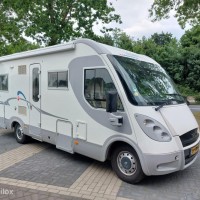 Adria Vision 677 SP 97dkm! Euro4 2xAirco Fransbed 2xzonnep. Foto #6